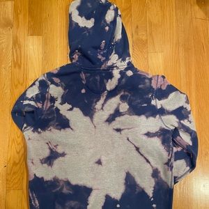 Size Small blue and purple tye dye hoodie sweatshirt.